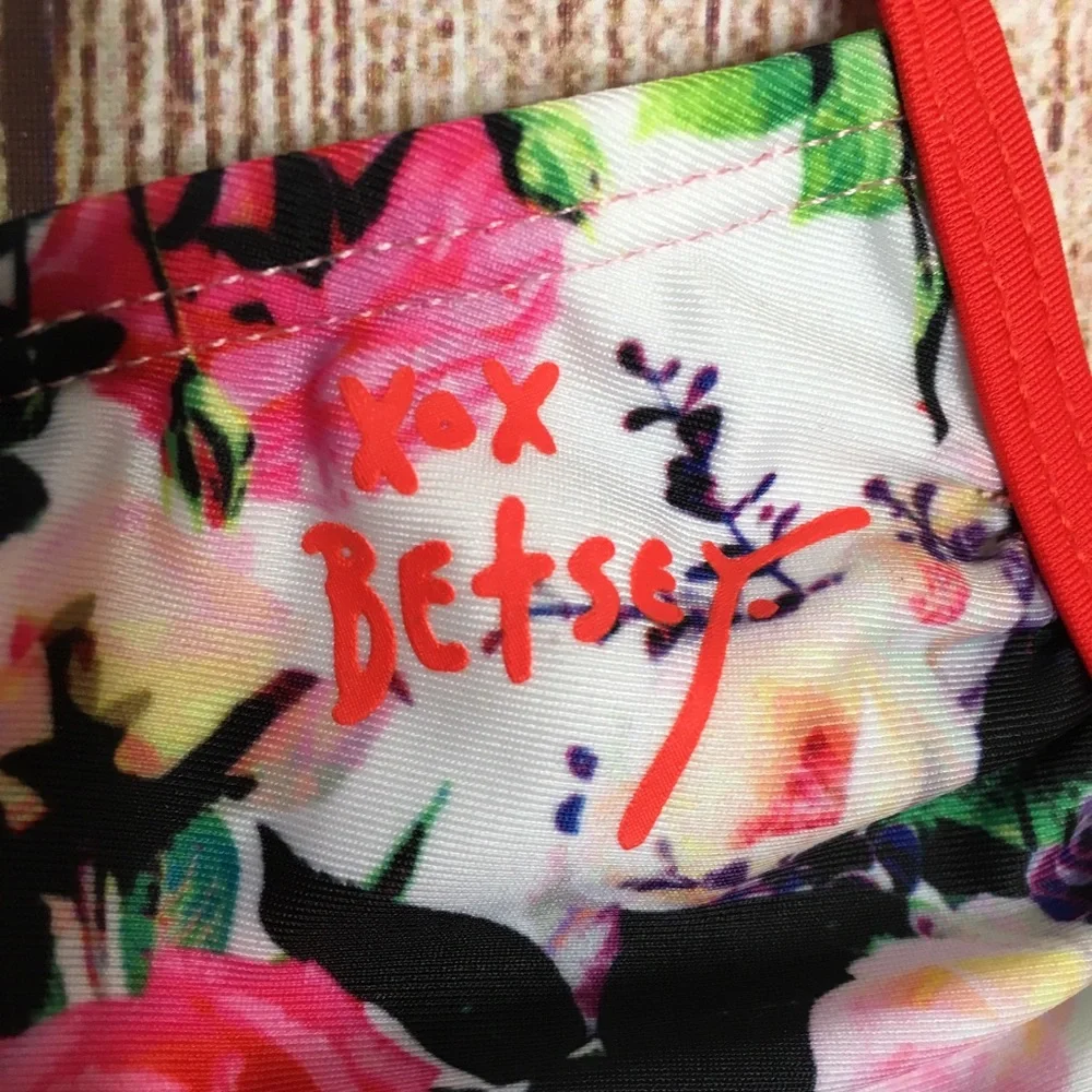 Betsey Johnson Girls Rose Print Bikini Top Size 14